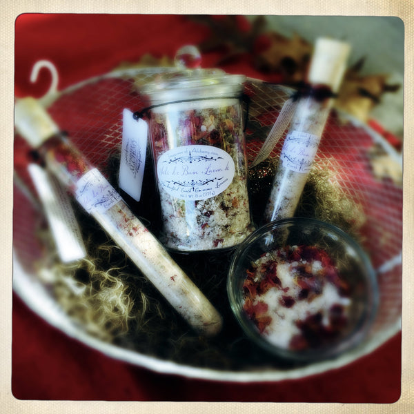 Lavender Bath Salts/ Sels de Bain - 2.5 oz. Glass Vial - Treasures of Alchemy
